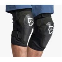 Захист коліна RACEFACE ROAM KNEE-STEALTH-MEDIUM